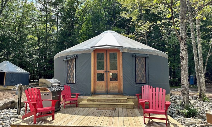 Warrensburg House | Shoreline Yurt @ Daggett Lake