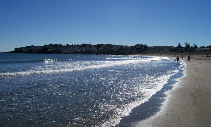 York Beach House | Short Sands Beach is a 5-Minute Walk. FALL BOOKING IS OPEN.