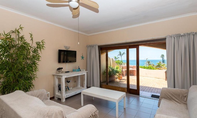 Shaka's Rock Apartment | Siesta 1