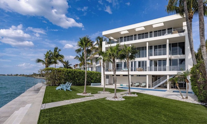 Siesta Key House | Siesta Key Ocean Front Luxury Private Gated Home