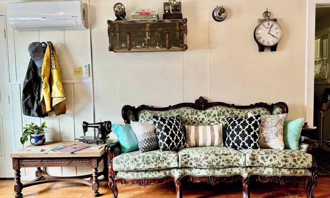 Westlake Apartment | Siltcoos Station Retreats