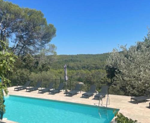 La Celle-sous-Gouzon Bed & Breakfast | Silva room 4 personnes