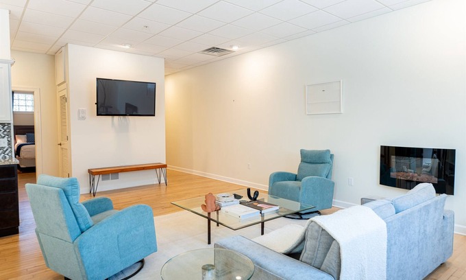 Saint Joseph Condo | Silver Beach & Main | Wineries | Rooftop Deck
