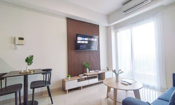 Suko Manunggal Apartment | Simple 1Br Near Mall At Grand Sungkono Lagoon Apartment
