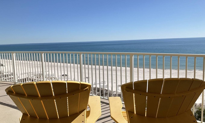 Orange Beach East Condo | Simply Irresistible 2 *Gulf Front View*Make A Reservation For Fun At The Beach!