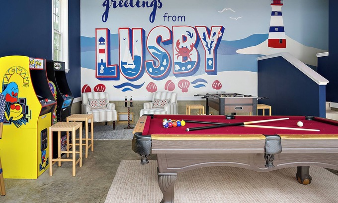 Lusby House | Simply Tidewashed - A Lusby Private Beach Retreat