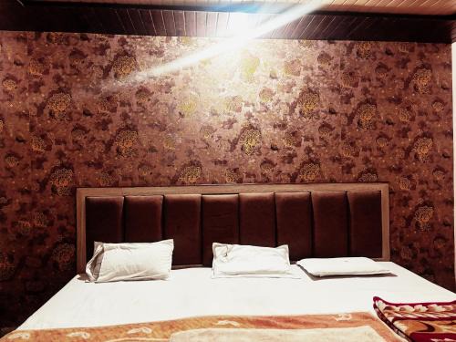 Mathura Hotel | Singh Hotel's Shubhadra Boutique Stay