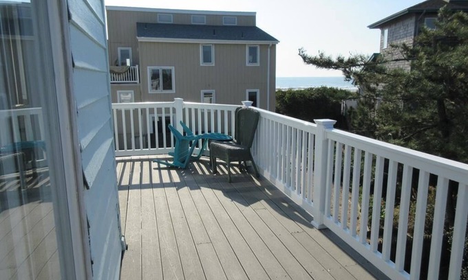 Ship Bottom House | Single family home located just steps to the beach in Surf City - pet friendly so even the dog can.