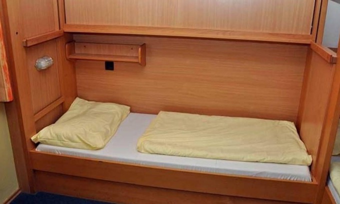 Salzburg-Sud House | Single room, shower, toilet - Young Hotel Eduard-Heinrich-Haus