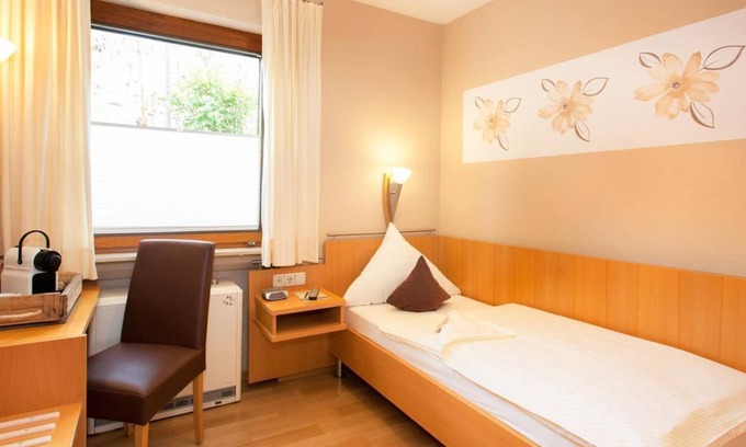 Bernkastel House | Single room standard - Moselhotel Weiskopf
