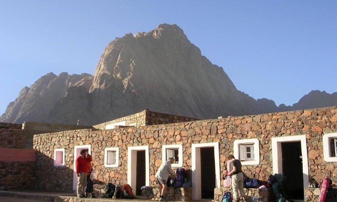 St. Catherine RV Rental | Single Room with Private Bathroom - Sheikh Mousa Bedouin campnn