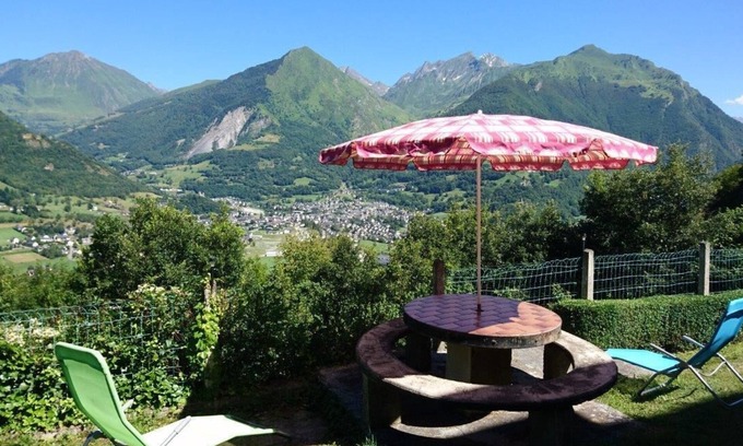 Grust Apartment | Single-storey apartment with splendid mountain views