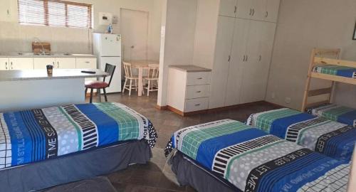 Wolseley Apartment | Sir Garnet Inn