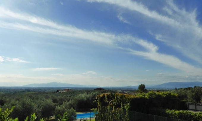 Lamporecchio Other | Situated inside olive oil farm, Altabina enjoys a panoramic position over the valley and the large h