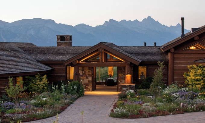 Spring Creek Ranch Villa | Six-bedroom property features a sizeable art collection & Teton views