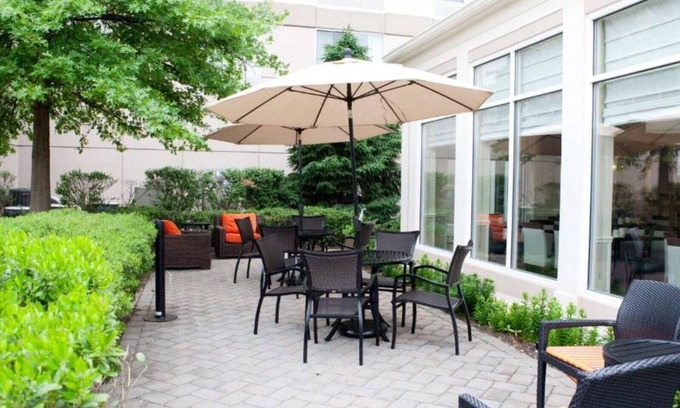 North Bergen House | Six miles from MetLife Stadium