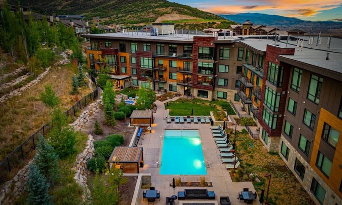 Park City Apartment | Ski Haus Park City | Ski-In/Out Luxury Residence