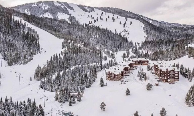 Big Sky Condo | Ski In/Out LoneMooseMeadows Condo