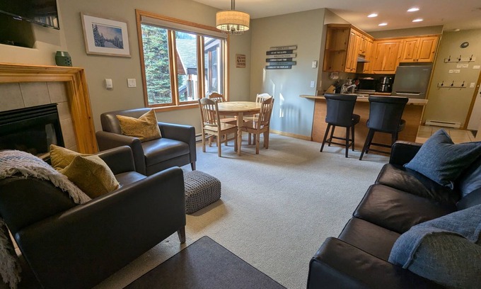Sundance Estates Condo | Ski In, Ski Out 2 Bed/2 Bath Condo