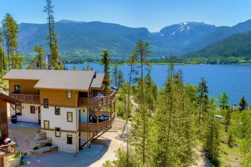 Grand Lake House | Ski Shores- The Chalet cabin