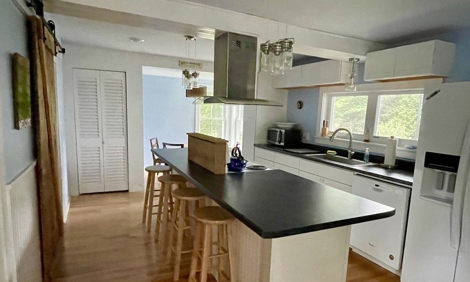 Bakersfield House | Ski Smugglers Notch or Jay Peak! Beautifully Renovated 19th Century Farmhouse