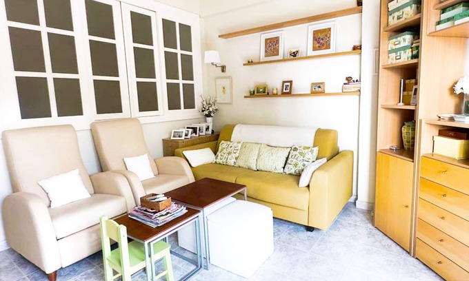 Marbella Seafront Promenade Apartment | Skol 123. Great Studio for Holiday Rentals on the Beachfront.