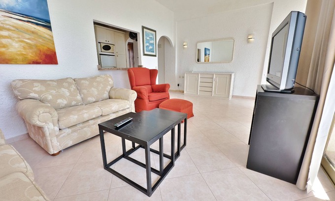 Marbella Seafront Promenade Apartment | Skol 335 - Fantastic South-Facing Beachfront Apartment
