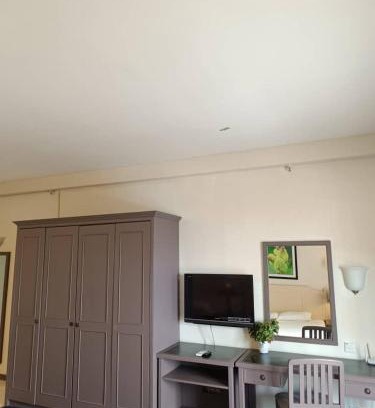 Tanjung Bungah House | Sky beach resort