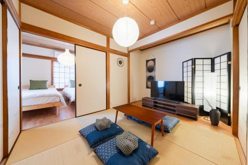 Higashiyotsugi Apartment | SKY Building 201