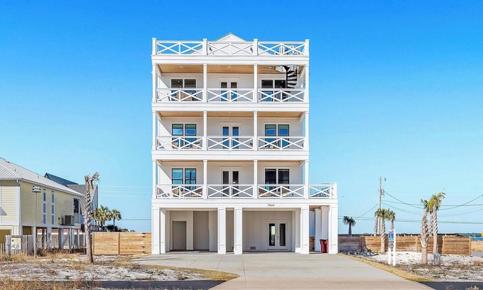 Navarre Beach House | Sky High- pup friendly home w/pool, sleeps 22!