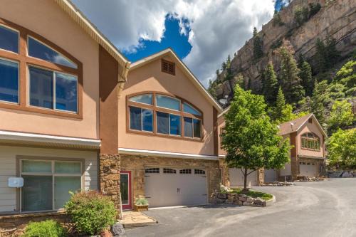 Ouray House | Sky Rocket 2