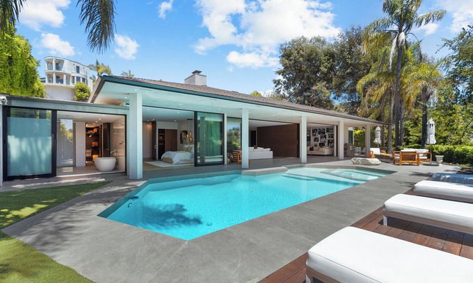 Los Angeles Villa | Skycrest in the Hills