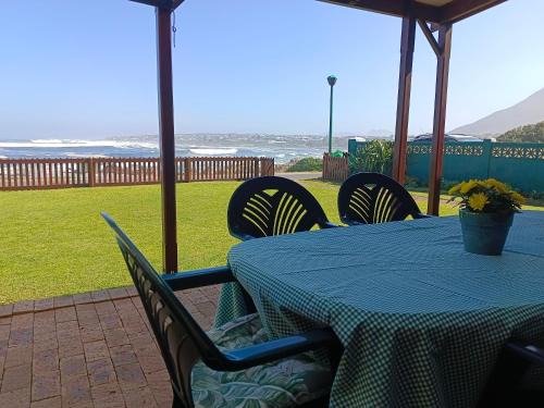 Onrus House | Skye Cottage Onrus