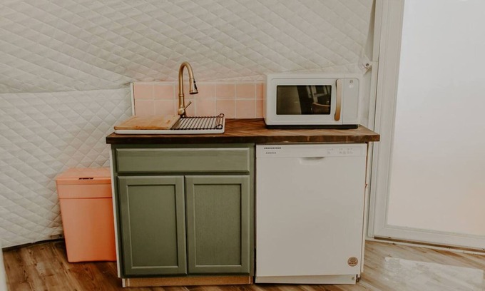 Cosby House | Slate Crossing Creekside Dome