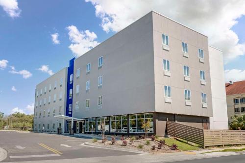 Fort Walton Beach Hotel | Sleep Inn & Suites Fort Walton Beach - Destin West