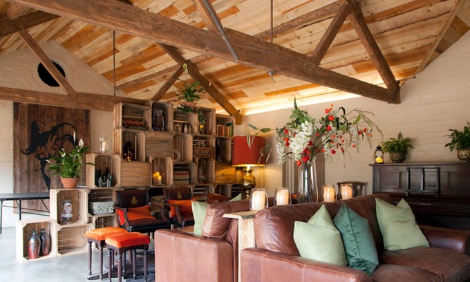 Marshwood Cottage | Sleeping three guests, this beautiful holiday home is ideal for a small family.