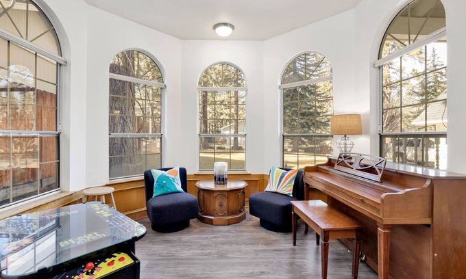 Winter Park Cabin | Slice of Paradise Big Bear~ Incredible Resort Estate