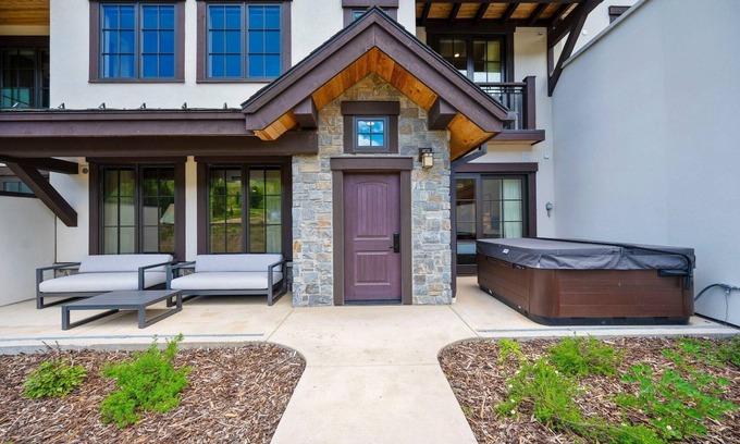 Tamarack Resort Condo | Slopeside Retreat Village 2 Bedroom Luxury Condo - Stunning Condo|Ski In/Out and Private Hot Tub