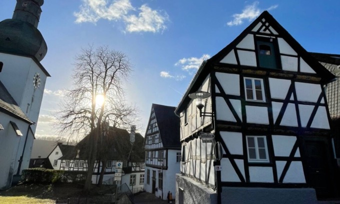 Arnsberg House | Small community center at the bell tower in the middle of the historic old town