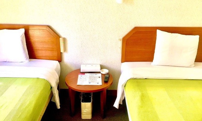 Taketomi-jima Taketomi-cho Hotel | Smoking TwinHotel Happy Holiday Ishigakijima/Ishigaki Okinawa