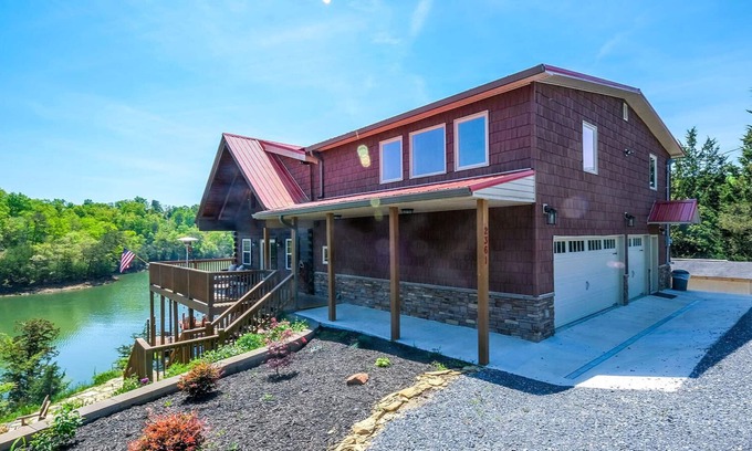 Sevierville Cabin | Smoky Mountain Lake Retreat - Dip in Douglas Lake, Roast Marshmallows & Play Games