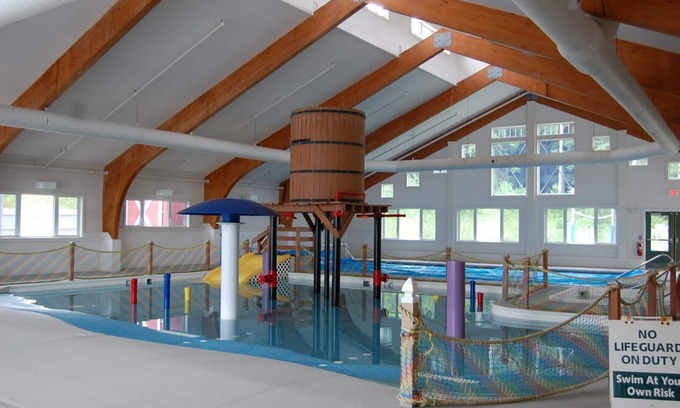 Jeffersonville Condo | Smugglers Christmas Week Notch Ski Resort 3BR