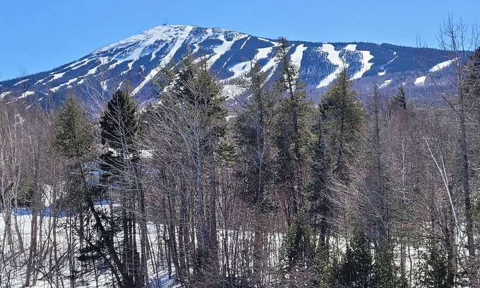 Carrabassett Valley Condo | Snowbrook: Ski in/out access with pool, hot-tub, and sauna for après ski!