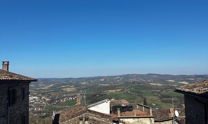 Todi Apartment | Snowy Owl - Spectacular Apartment with Private Balcony