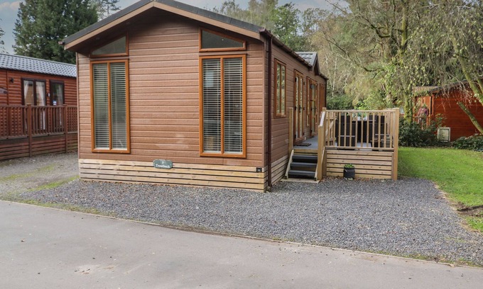Troutbeck Bridge Cottage | SNUGGLEDOWN, pet friendly, character holiday cottage in Windermere