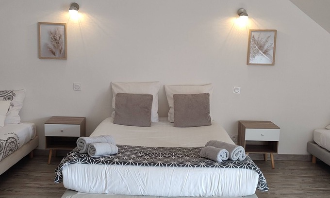 Saint-Pere House | So ' Home