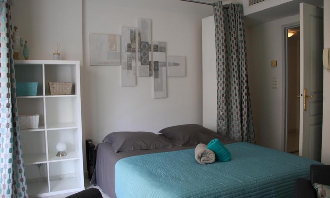 Carre d'Or Apartment | Soazara