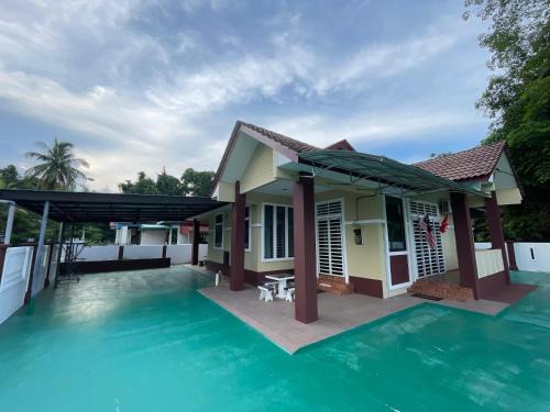 Pasir Mas Villa | Sobey Laris Homestay Pasir Mas Town