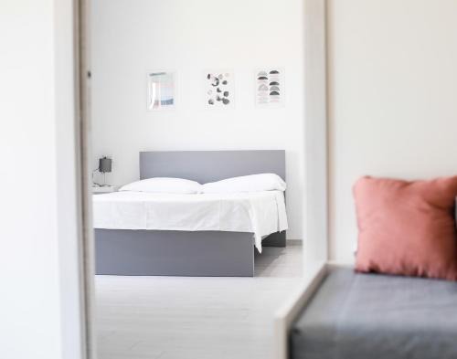 Sant'Agata di Militello House | Sofíta - Rooms & Apartment