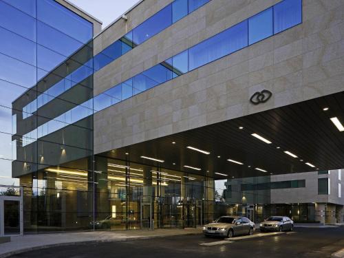 Heathrow Villages Hotel | Sofitel London Heathrow